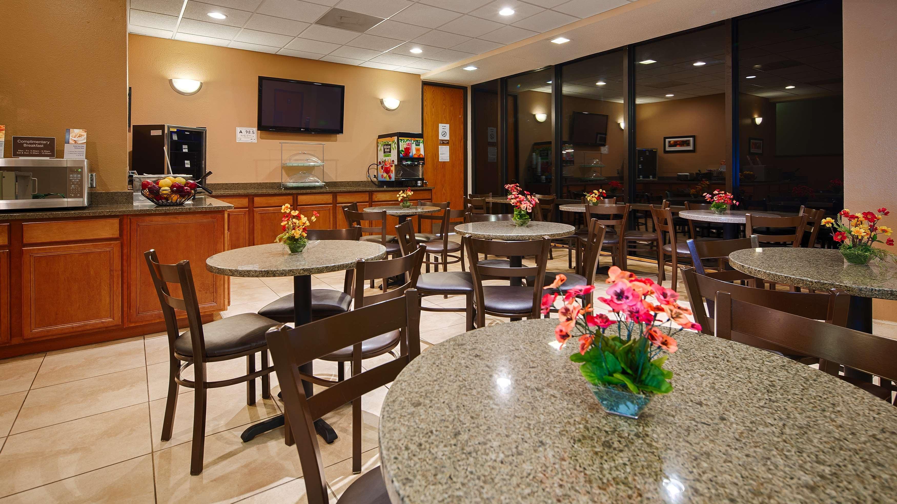 Best Western Plus Lower South End Charlotte Exterior foto